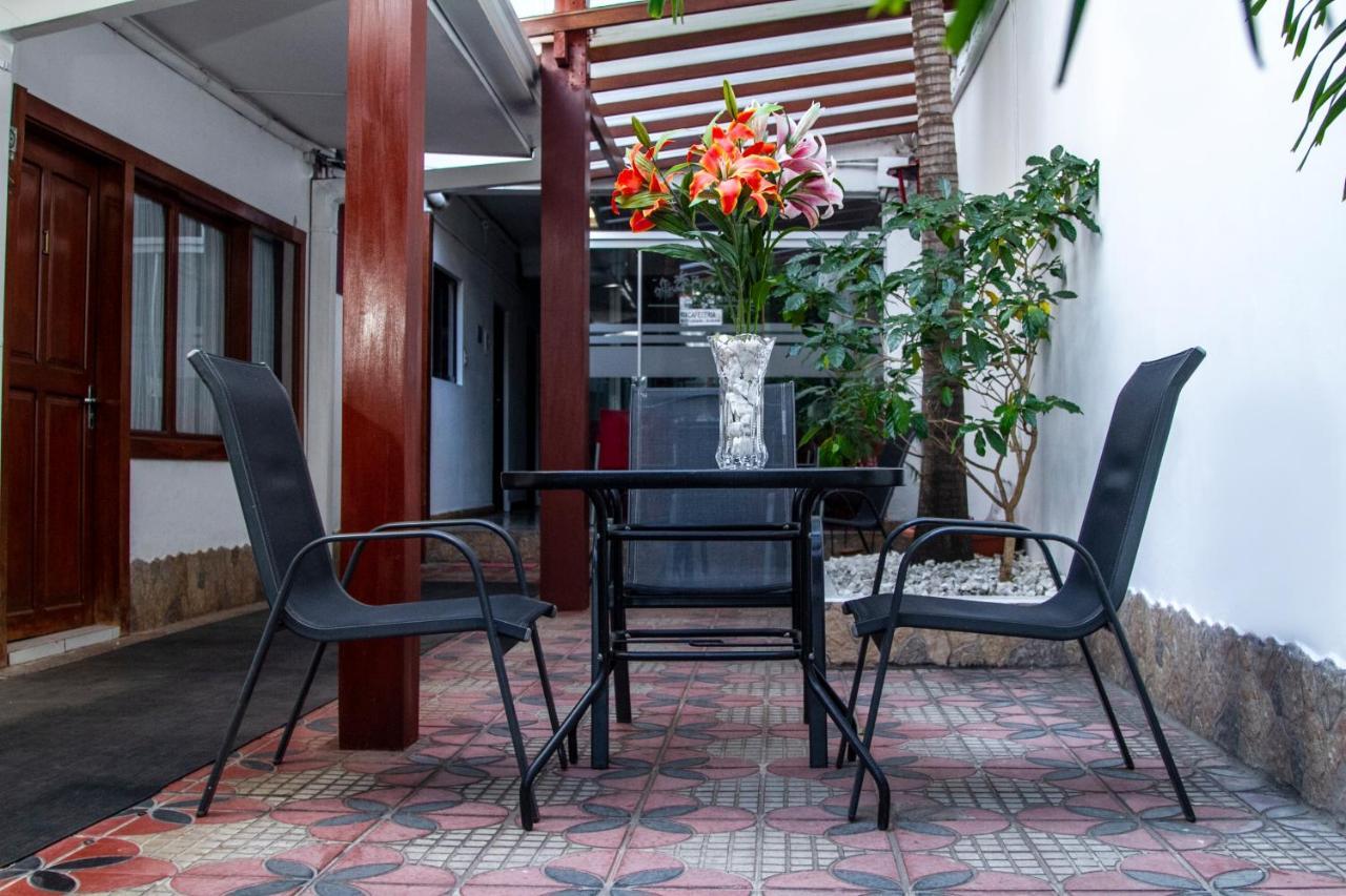 Buen Retiro Apart Hotel 산타 크루즈 드 라 시에라 외부 사진